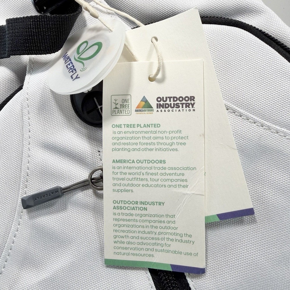 waterfly crossbody sling backpack White Multiple Pockets NEW with Tags - Picture 5 of 14
